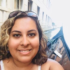 Meet your Posher, Allison